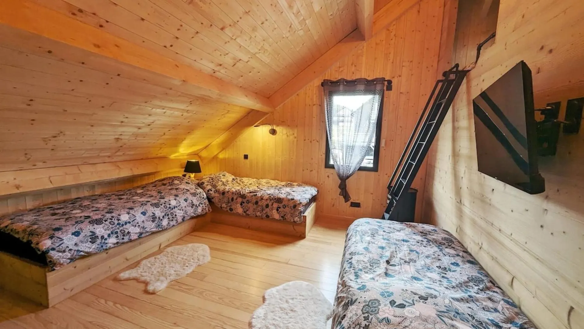 La Fleche 2 - Chalet Standing - Jacuzzi Privatif Besse-et-Saint-Anastaise