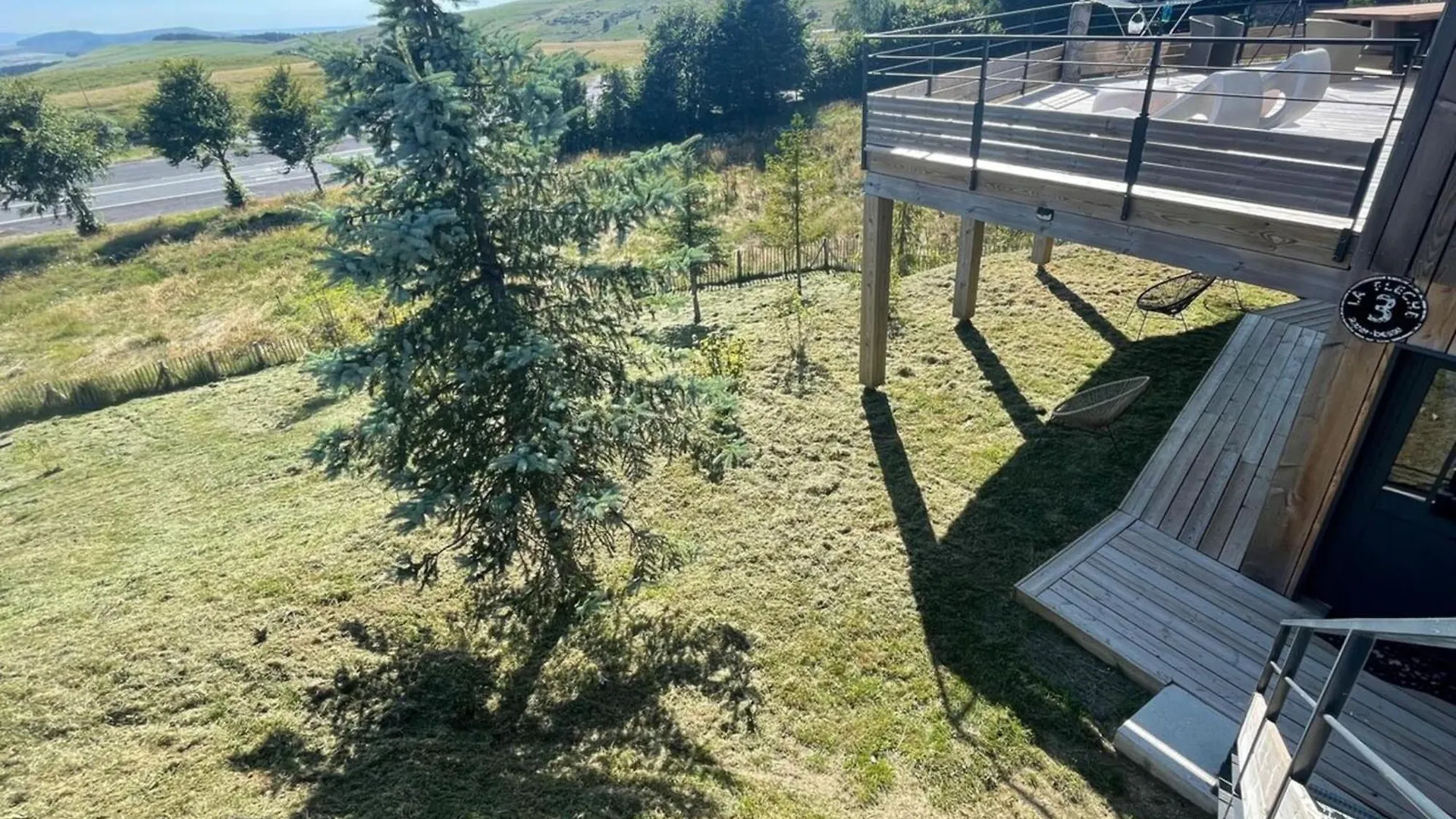 Holiday home La Fleche 2 - Chalet Standing - Jacuzzi Privatif Besse-et-Saint-Anastaise
